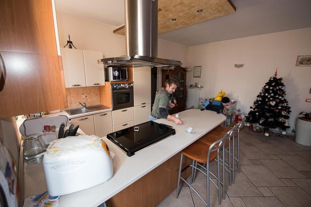 B&B Al Vicolo Di Mezzo Monzambano Kültér fotó